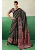 Black color option, Sold out, Currently selected
