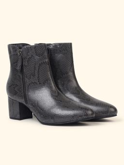 Yoho - Women Boot 107 Black Casual Boots