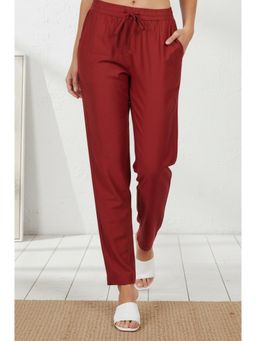 W - Womens Red Solid Relaxed Fit Ankle Length Mid Rise Straight Pant