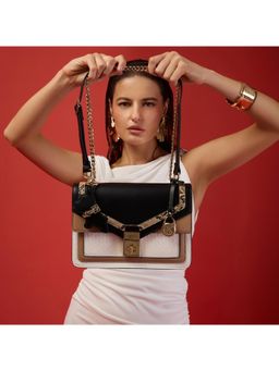 Akiki London - Women's Weldon 26 Flap Small Sling Bag (S)