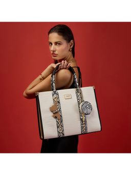 Akiki London - Women's Hounslow 39 Box Large Handbag (L)