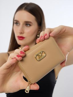 Akiki London - Women's Kingsbury 11 Zip Around Small Wallet (S)