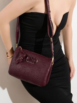 Akiki London - Women's Purely 25 Medium Sling Bag (Medium)