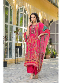 Autumnlane - Pink Muslin Round Neck Kaftan with Pant (Set of 2)