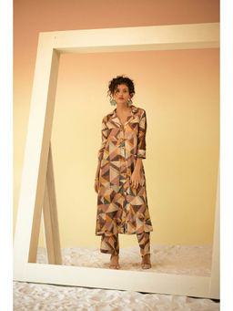 Suramya - Brown Silk Collar Neck Kurta with Pant (Set of 2)