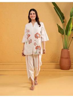 STUDIO MISRI - Ivory Floral Embroidered Tulip Co-Ord