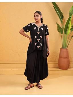 STUDIO MISRI - Black Geometric Embroidered Draped Co-Ord
