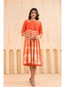 Orange color option, Currently selected