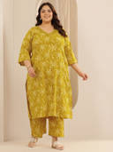 Green color option, Sold out, Currently selected