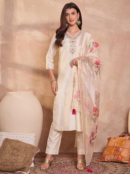 Vaamsi - Women Off White Embroidered Straight Kurta Pant With Dupatta