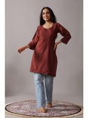 Maroon color option, Sold out, Currently selected