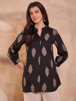 Vaamsi - Ahika Women Cotton Blend Black Floral Regular Tunic