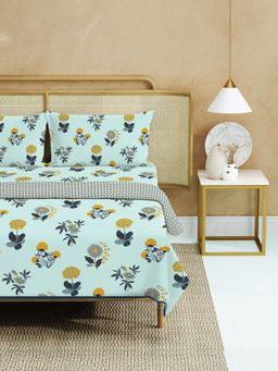Urban Space - Double Bed Dohar, Bedsheet & 2 Pillow Covers, Sky Blue (Queen)