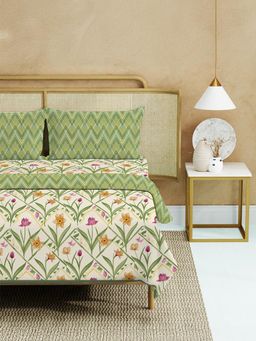 Urban Space - Double Bed Dohar, Bedsheet & 2 Pillow Covers, Sage (Queen)