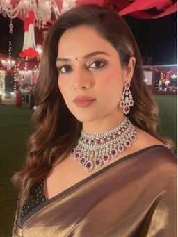 Auraa Trends - Exquisite Ruby and Diamond Jewellery Set