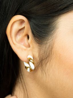 Avyana - White And Golden Twisted Hoop Earrings