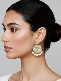 I Jewels - Traditional Design Handcrafted Kundan and Pearl White Earrings