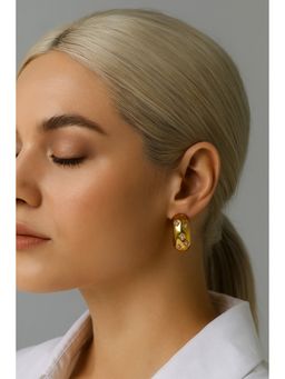 VIEN - White Anti-Tarnish Gold Plated Stud Earrings