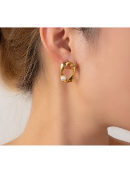 VIEN - White Anti-Tarnish Gold Plated Stud Earrings