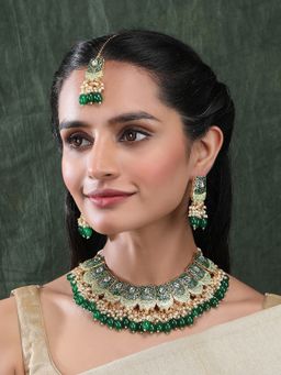 STILEADDA - Versatile Green Kundan Meenakari Droplet Jewellery Set