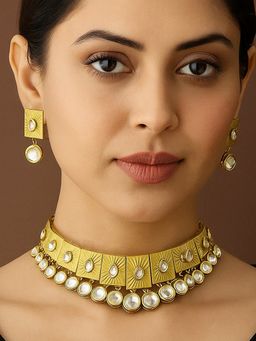 Treemoda - Kundan Polki Jewellery Set