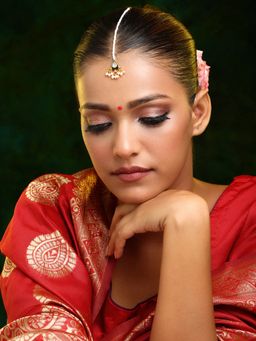 Ruby Raang Studio - Kundan Maang Tikka