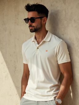 WROGN - Off White Pure Cotton Solid Polo T-Shirt