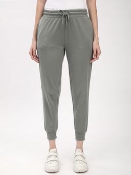 R&B - Women Green Tapered Solid Joggers