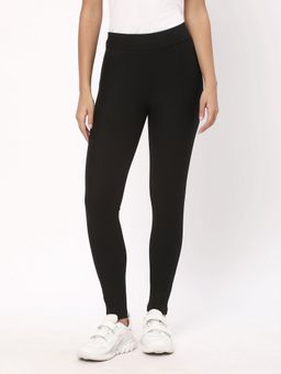 R&B - Women Black Skinny Solid Leggings