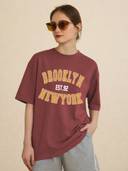 Maroon color option, Currently selected