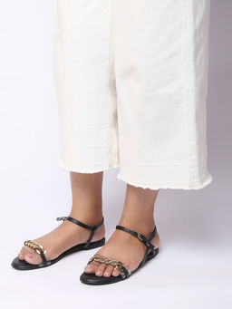 Twenty Dresses by Nykaa Fashion - Black Solid Round Toe Chainlink Flats