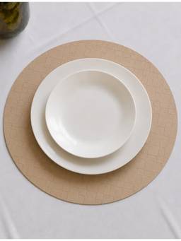 Aarvi Decor - Round Woven Faux Leather Decorative Heat-Resistant Table Mat - Cream