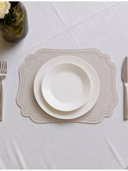 Aarvi Decor - PU Faux Leather Scalloped Decorative Heat-Resistant Table Mat - Grey