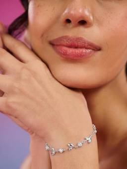 Zavya - Luminous Orbit Leaf Rhodium Plated 925 Silver Bracelet