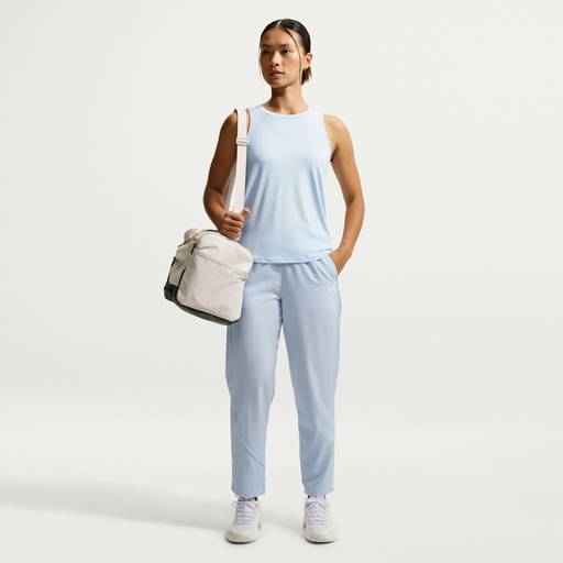 Nike One - Women's Dri-FIT Mid-Rise Woven Trousers
