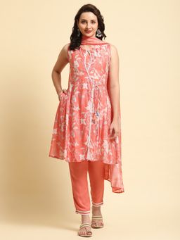 Shree - Women Chanderi Peach Floral Printed Kurta With Trouser And Dupatta (Set Of 3)