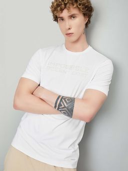 max - White Polyester Blend Half Sleeves Crew Neck Typography T-Shirt