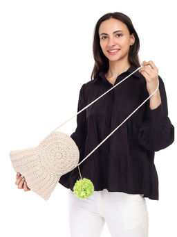 ITIHASIKALA - Women Crochet Sea Shell Sling Bag- Off White