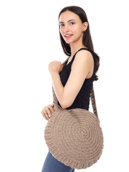 ITIHASIKALA - Women The Dinkum Crochet Handbag - Brown