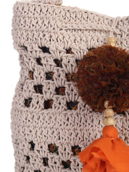 ITIHASIKALA - Women Crochet Long Potli - Off White