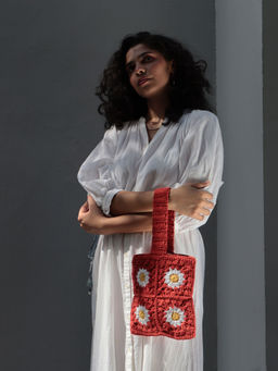 ITIHASIKALA - Women Square Crochet Wristlet- Red