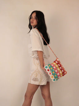 ITIHASIKALA - Women Crochet Floral Sling Bag- Multi-Color