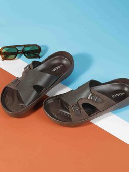 Mochi - Brown Leather Round Toe Sandals