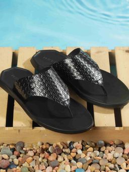 Metro - Black Leather Round Toe Sandals