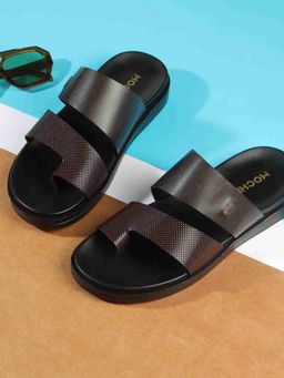 Mochi - Brown Leather Round Toe Sandals