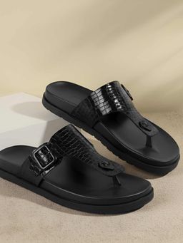 Metro - Black Leather Round Toe Sandals