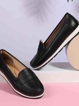 Mochi - Black Synthetic Round Toe Loafers