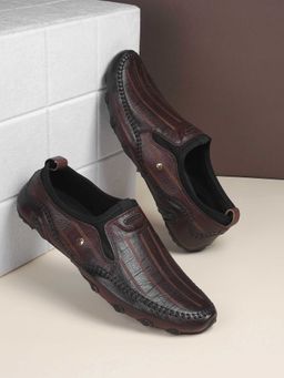 Mochi - Brown Leather Round Toe Moccasins
