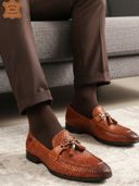 Tan color option, Currently selected