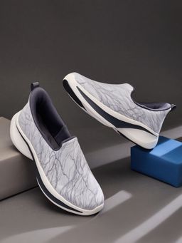 Campus - White Mesh Round Toe Walking Shoes